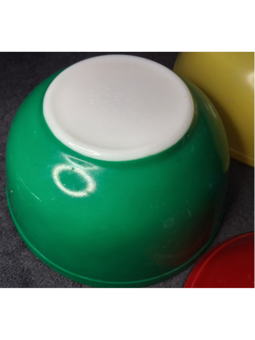 Vintage MCM Pyrex USA Nesting Mixing Bowl Set x4 Primary Colors 401 402 403 404 - Picture 3 of 12